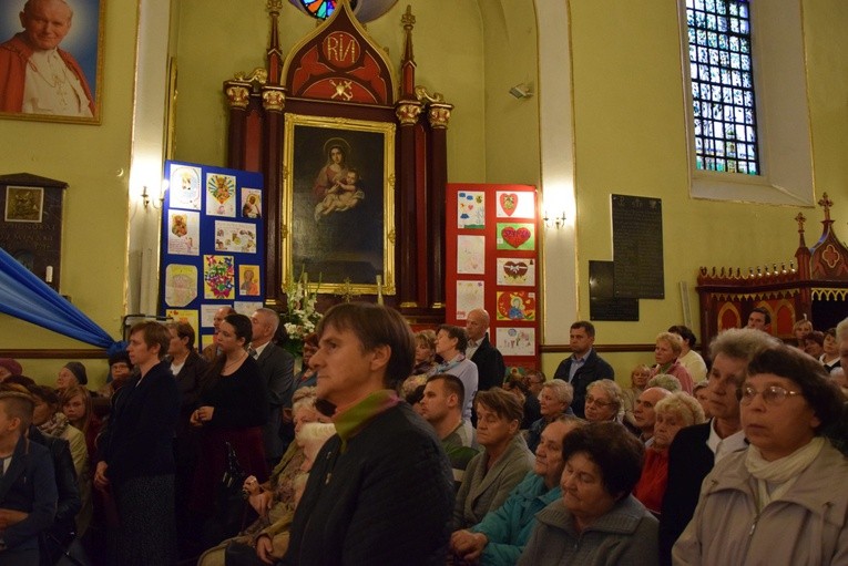 Powitanie ikony MB Częstochowskiej w Nowym Mieście nad Pilicą