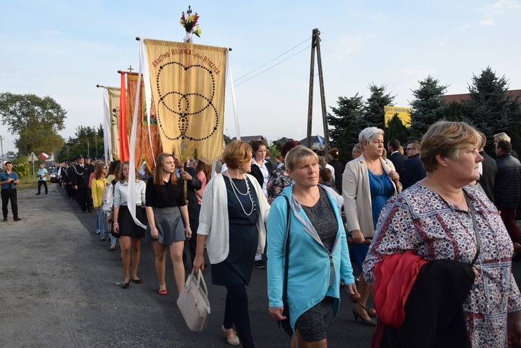 Powitanie ikony MB Częstochowskiej w Rzeczycy