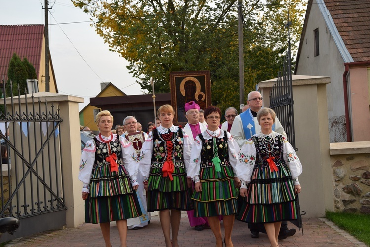 Powitanie ikony MB Częstochowskiej w Rzeczycy