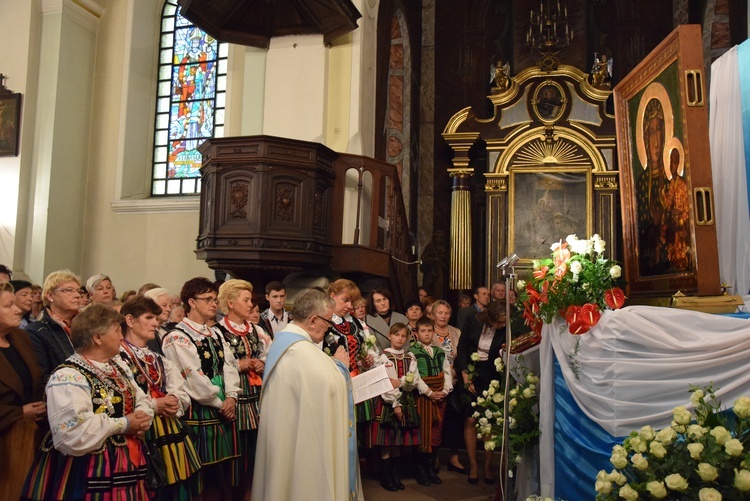 Powitanie ikony MB Częstochowskiej w Rzeczycy