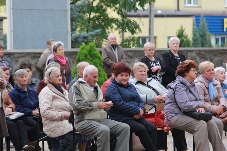 XII Pielgrzymka Kół Żywego Różańca do Domaniewic