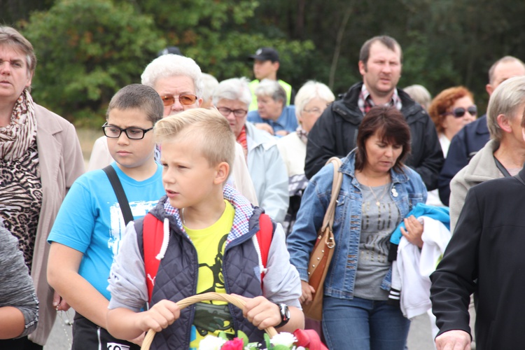 XII Pielgrzymka Kół Żywego Różańca do Domaniewic