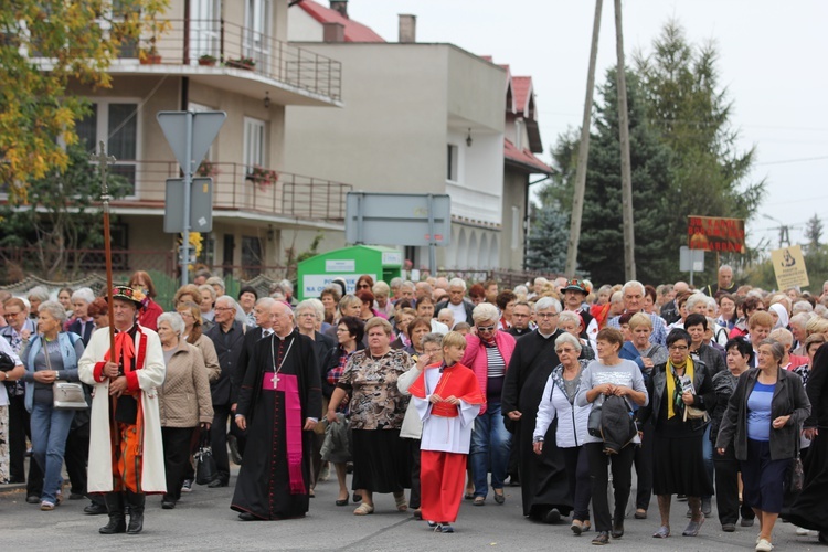 XII Pielgrzymka Kół Żywego Różańca do Domaniewic