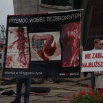 Obrońcy życia modlili się na placu Solidarności