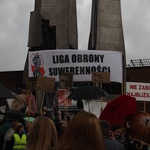 Obrońcy życia modlili się na placu Solidarności