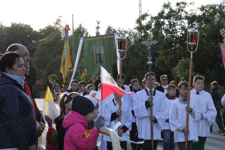 Powitanie ikony MB Częstochowskiej w Czerniewicach