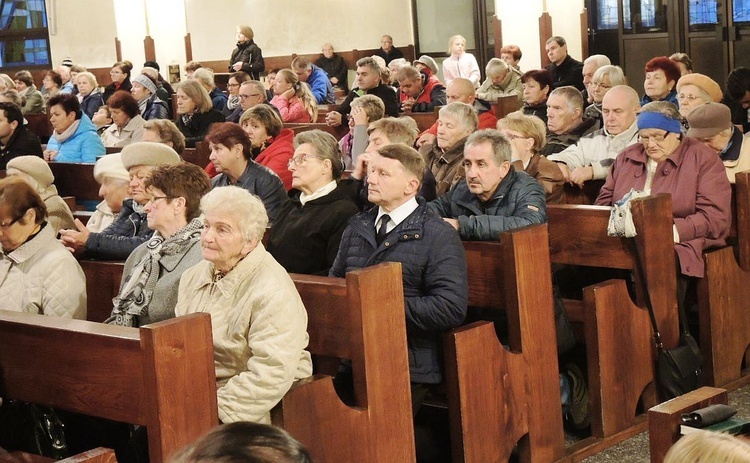 Róże Różańcowe diecezji w Bielsku-Białej