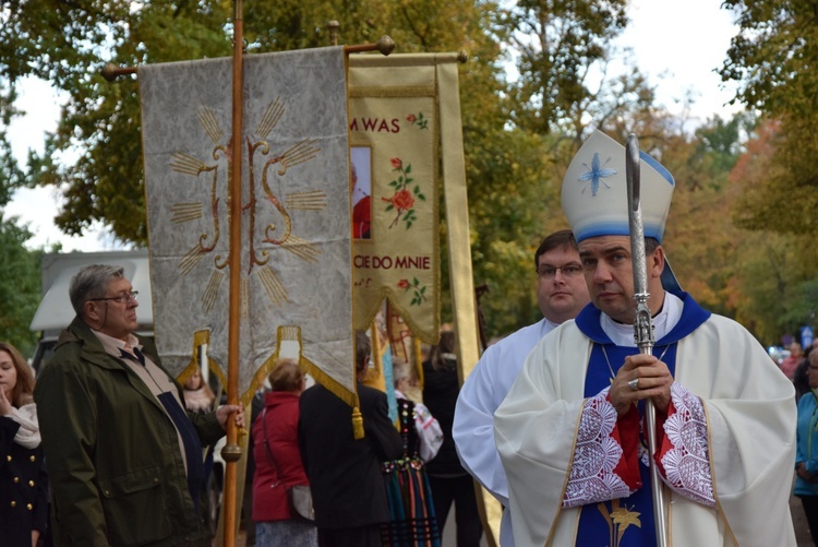 Powitanie ikony MB Częstochowskiej w Spale