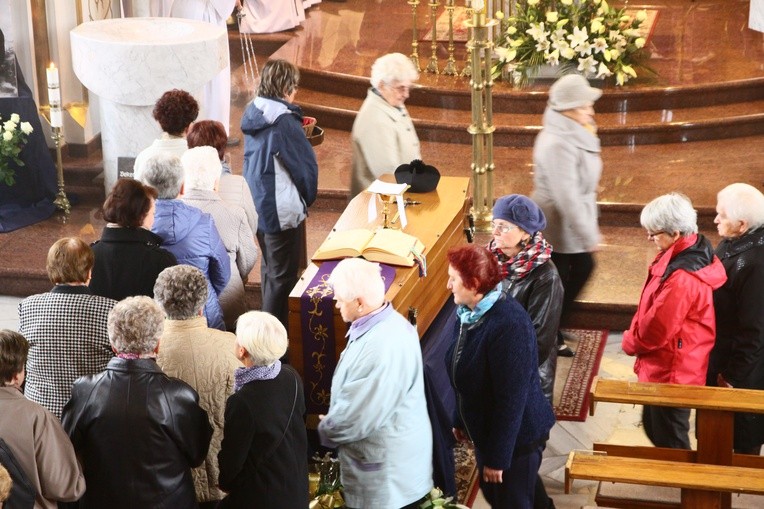 Ponowny pogrzeb ks. Pawła Drozdka