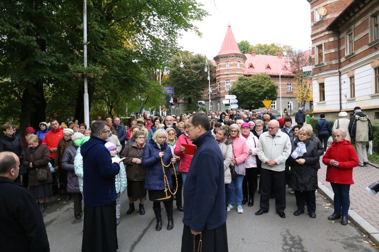 Procesja różańcowa w Krynicy-Zdroju