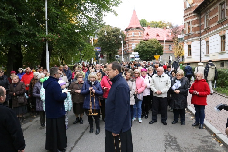 Procesja różańcowa w Krynicy-Zdroju