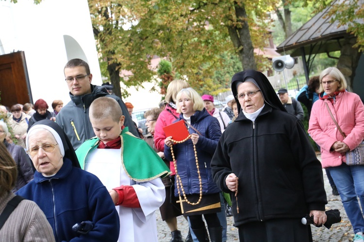 Procesja różańcowa w Krynicy-Zdroju