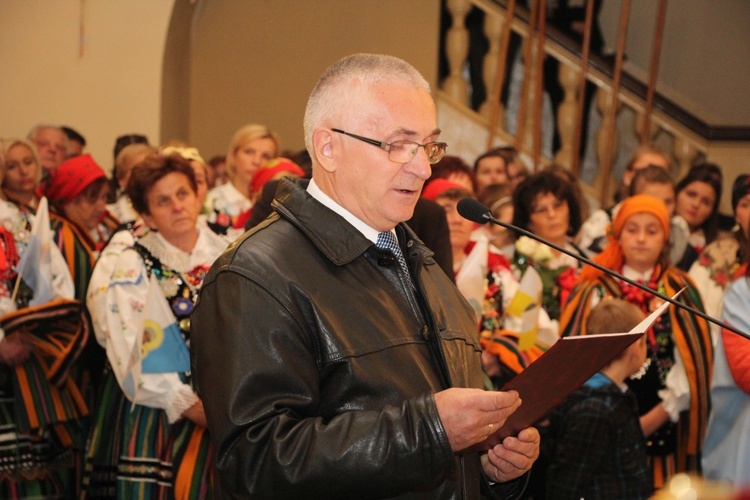 Powitanie ikony MB Częstochowskiej w Lubochni