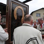 Powitanie ikony MB Częstochowskiej w Lubochni