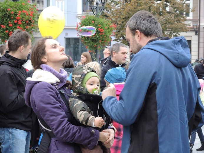 Dzień Papieski AD 2016 na Rynku w Bielsku-Białej