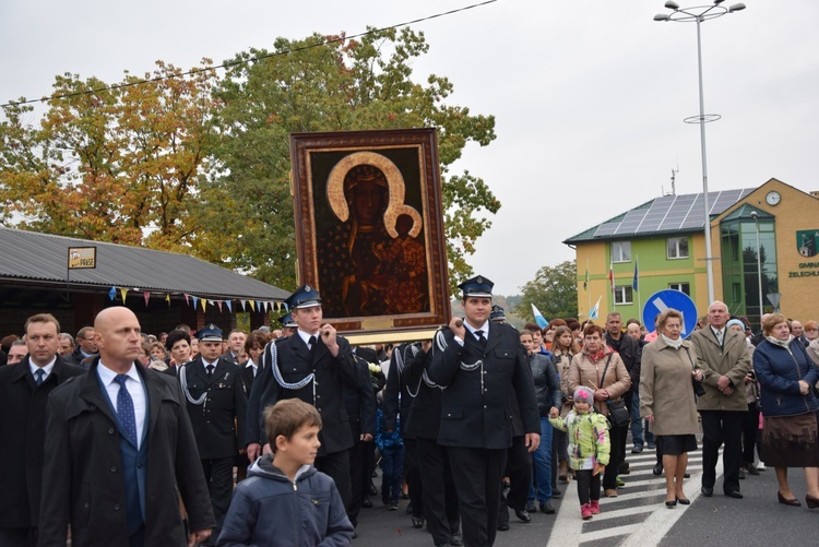 Powitanie ikony MB Częstochowskiej w Żelechlinku