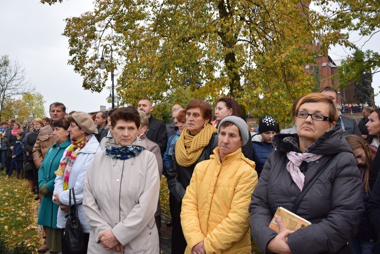 Powitanie ikony MB Częstochowskiej w Żelechlinku