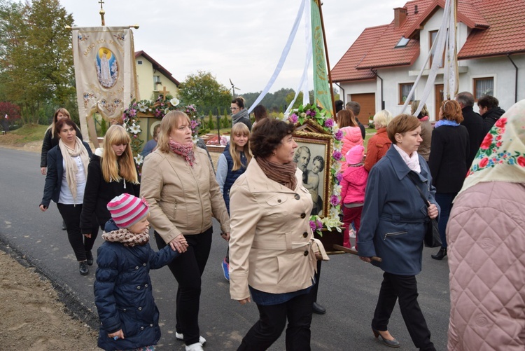 Powitanie ikony MB Częstochowskiej w Kochanowie