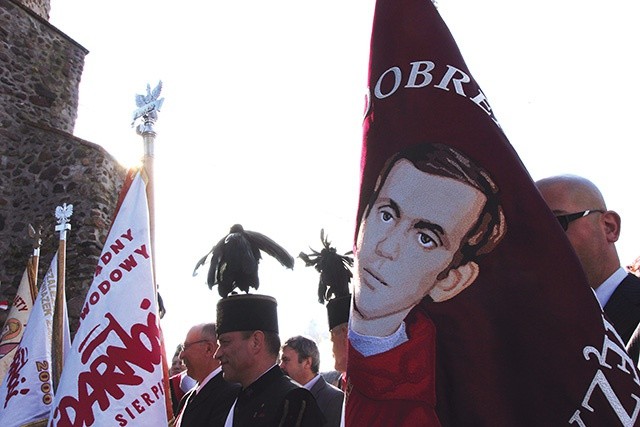 ▲	To takie małe, nieoficjalne sanktuarium patrona „Solidarności” w Zagłębiu Miedziowym.