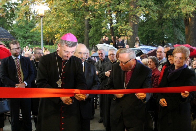 Poświęcenie Hospicjum im. św. Jana Pawła II w Bielsku-Białej