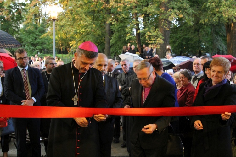 Poświęcenie Hospicjum im. św. Jana Pawła II w Bielsku-Białej