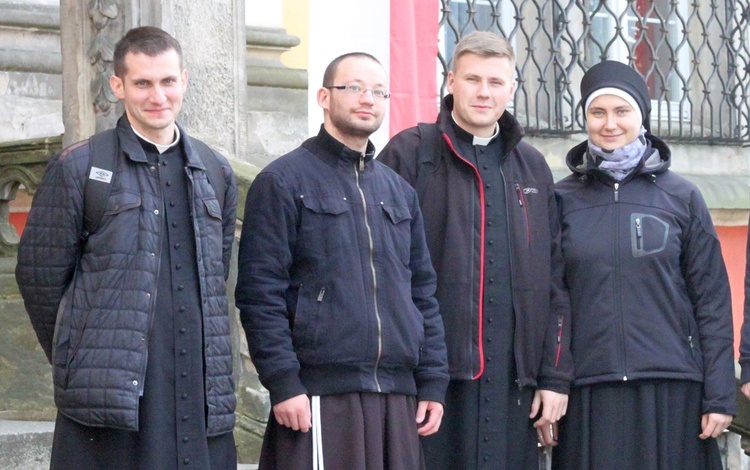 Uroczystości jadwiżańskie 2016 - pielgrzymka kapłanów, seminarzystów, osób konsekrowanych