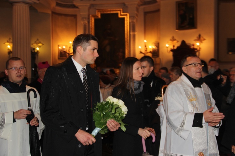 Powitanie ikony MB Częstochowskiej w parafii św. Jakuba w Skierniewicach