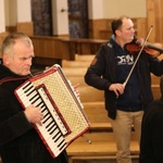 Koncert uwielbienia hymnami ŚDM w Andrychowie