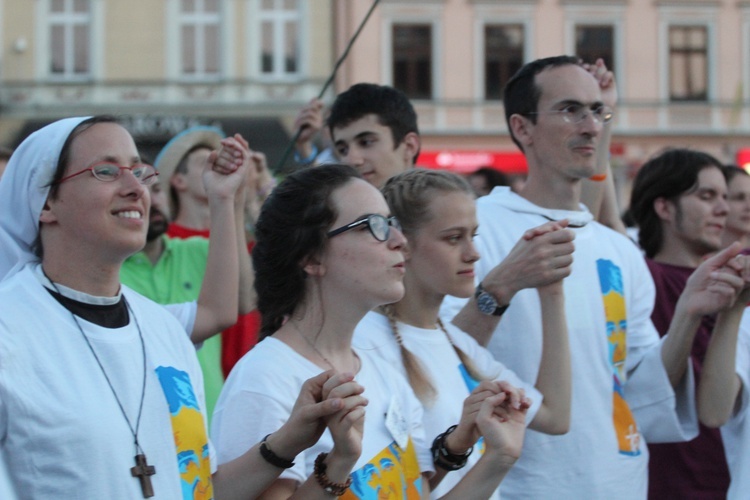 Fausystem dla pielgrzymów ŚDM w Oświęcimiu