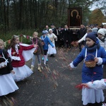 Powitanie ikony MB Częstochowskiej w Słupi