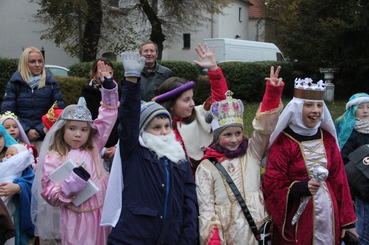 Pochód Wszystkich Świętych w Bytomiu Odrzańskim