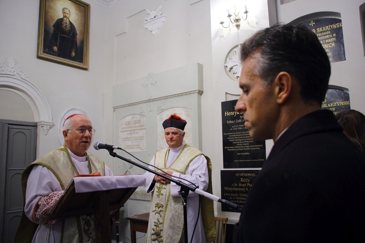 Msza św. w kaplicy grobowej Łubieńskich i Sobańskich