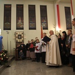 Powitanie ikony MB Częstochowskiej w parafii Miłosierdzia Bożego w Skierniewicach