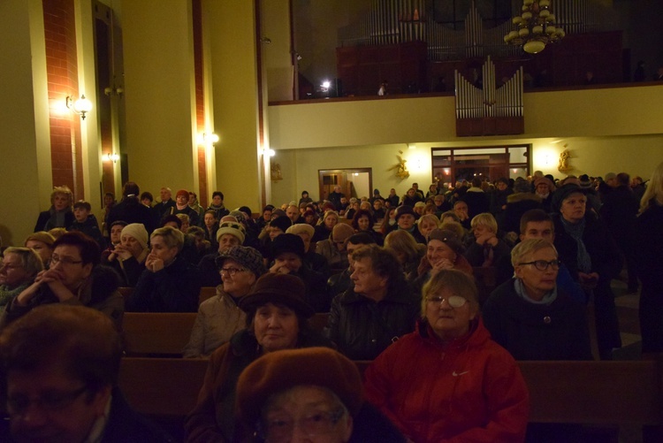 Powitanie ikony MB Częstochowskiej w parafii Najświętszego Serca Pana Jezusa w Skierniewicach