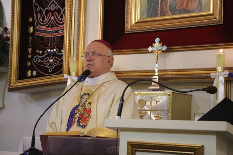 Powitanie ikony MB Częstochowskiej w parafii Grzymkowice-Byki