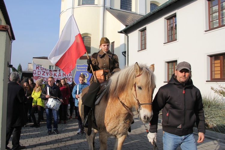 Marsz patriotyczny w Łowiczu