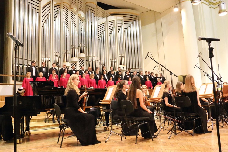 Koncert patriotyczny Chóru Mariańskiego