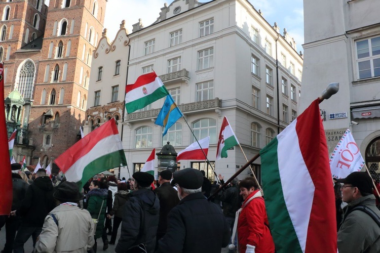 Pochód patriotyczny Kraków 11 listopada 2016