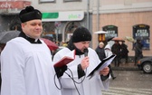 Procesja z relikwiami św. Wiktorii w Łowiczu