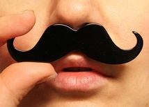 "Movember" - zapuść wąsa i walcz z rakiem