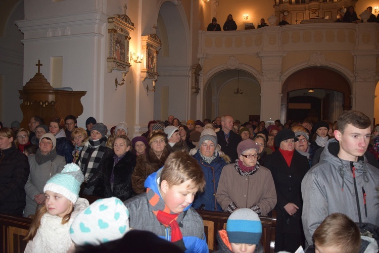 Powitanie ikony MB Częstochowskiej w Regnowie