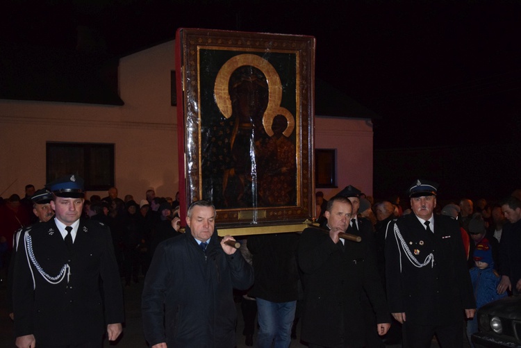 Powitanie ikony MB Częstochowskiej w Wilkowie