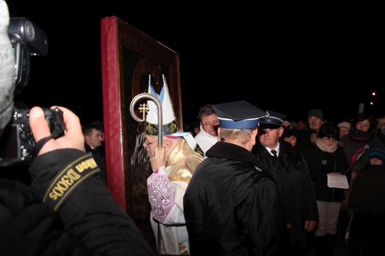 Powitanie ikony MB Częstochowskiej w Szczukach