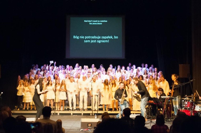 Śpiewaj i uwielbiaj! Zapraszamy na wrocławskie warsztaty gospel