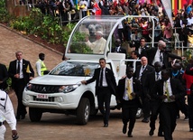 Papież do DR Konga: dialog i pokój