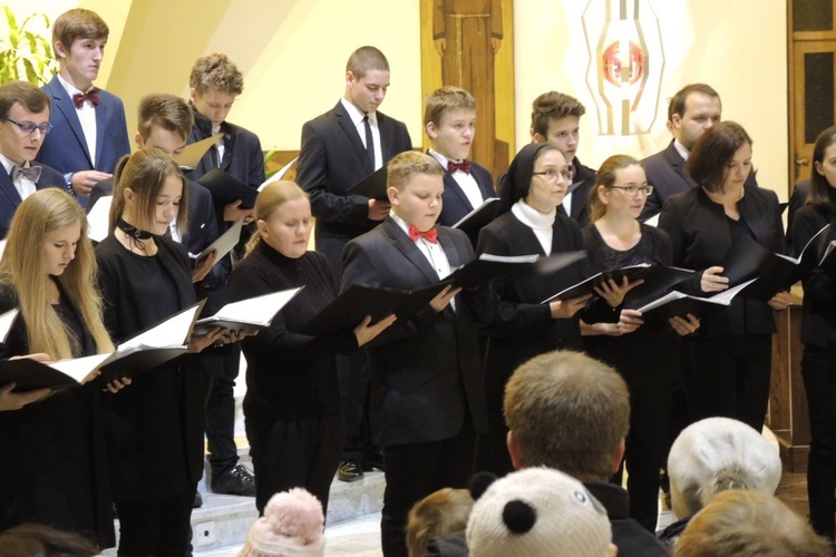 Młodzi muzycy dla Hospicjum św. Kamila
