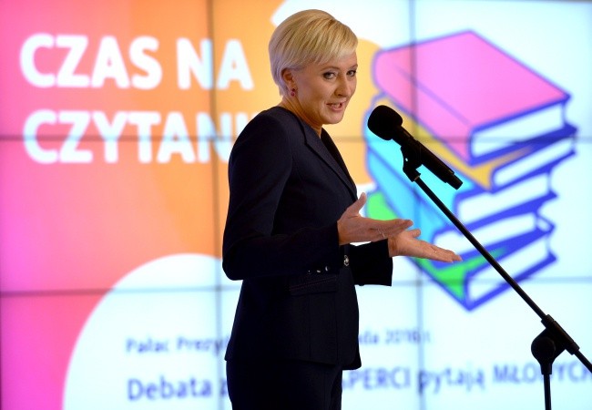 Pierwsza Dama zachęca do czytania