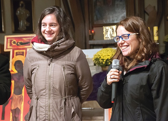 Bernadett i Sarah opowiadały o Taizé w Wałczu i Koszalinie. 