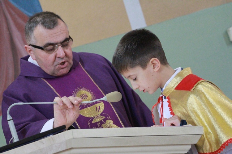 Nowi ministranci w Zbylitowskiej Górze