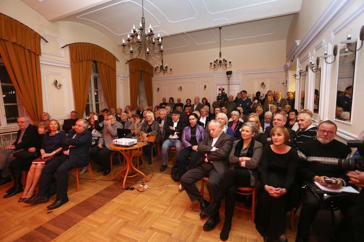 Prezentacja albumu o Teatrze Telewizji w Krakowie